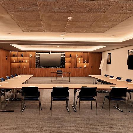 Hotel Jadali & Spa Marrakesh Luaran gambar The meeting room of the Federal Council