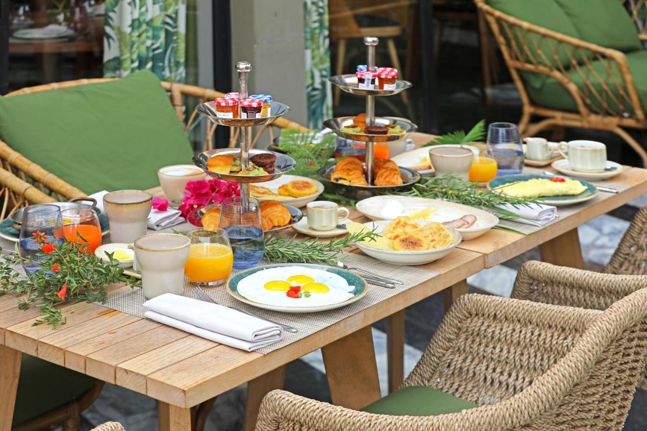 Hotel Jadali & Spa Marrakesh Luaran gambar A breakfast table